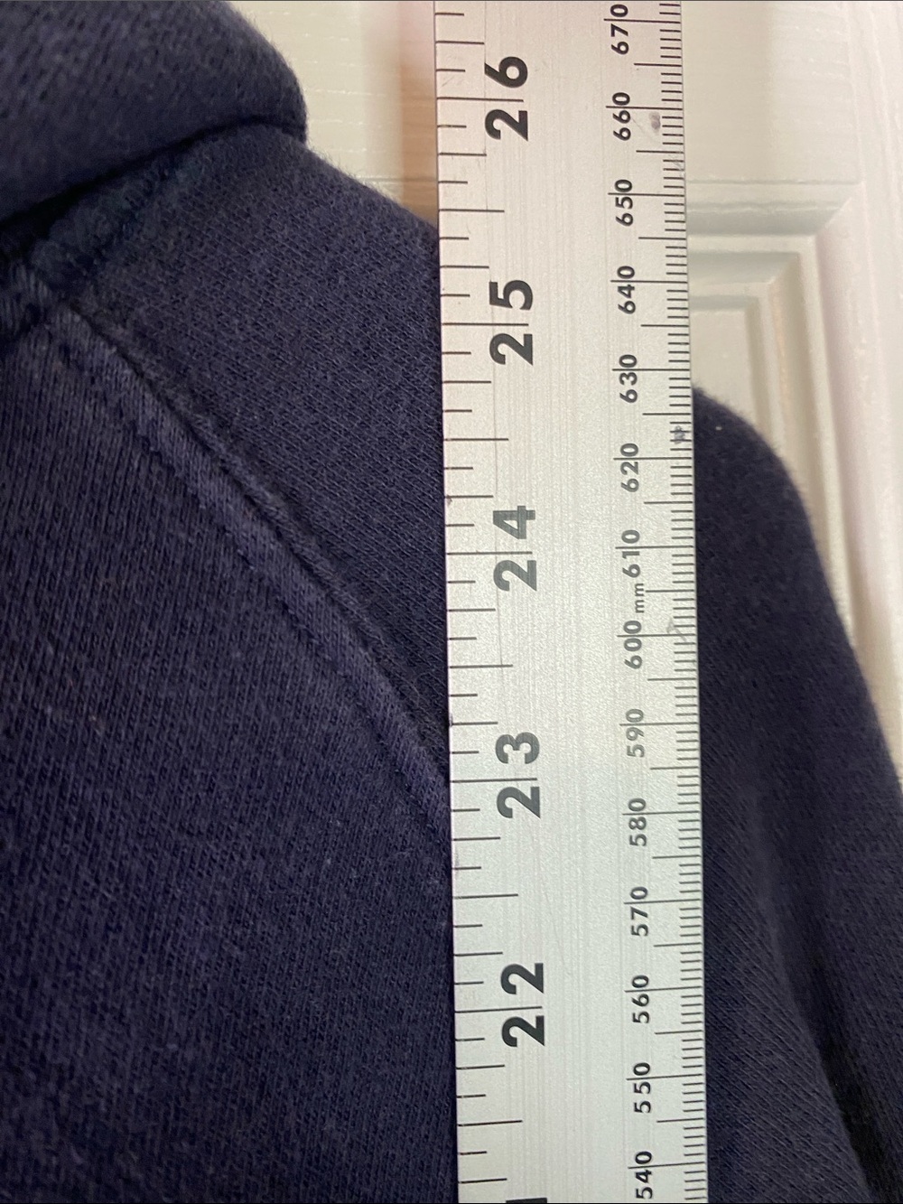 The North Face Navy Blue Pullover Hoodie with Patterned Logo Size Medium. - Picture 7 of 7